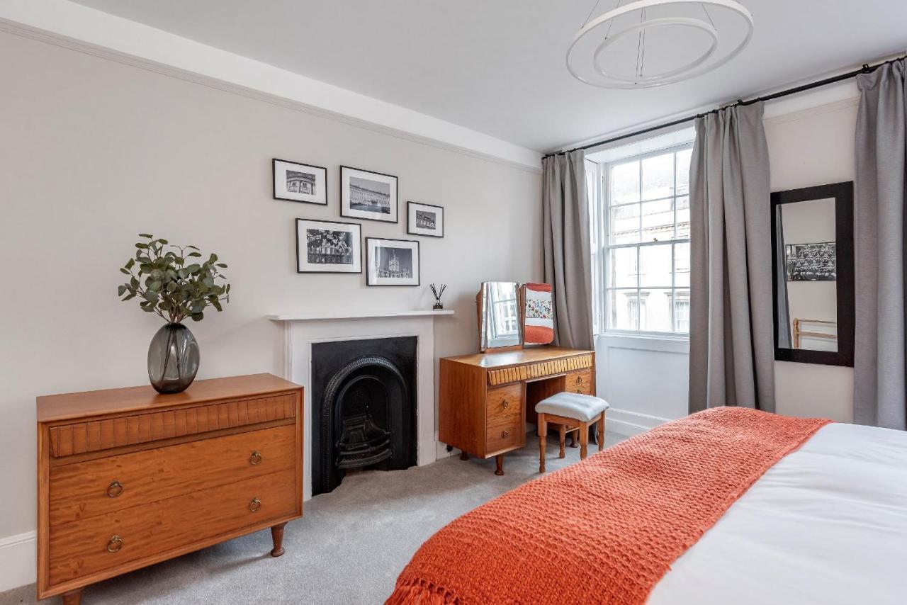 Abbey View Apartment Bath Luaran gambar